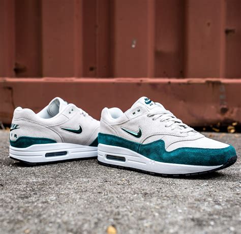 nike air max 1 premium weiß|air max 1 premium pack.